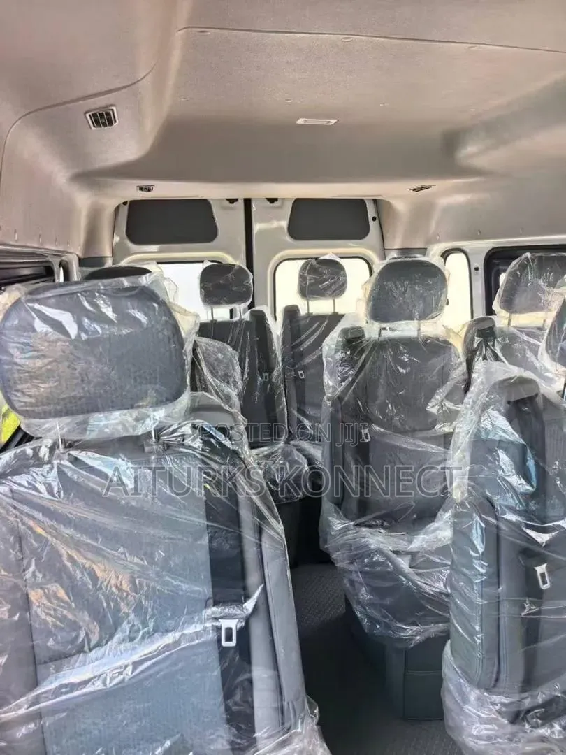 New Foton Sup 2025 White