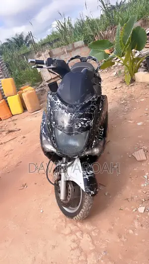Yamaha Majesty 2020 Black