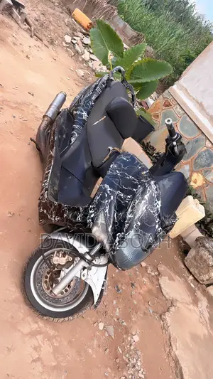 Yamaha Majesty 2020 Black