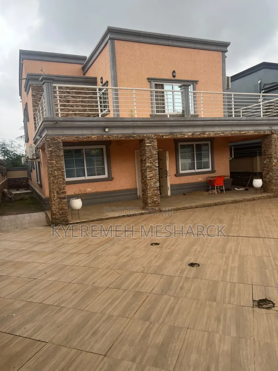 4bdrm House in Haatso Super Market, Antis for sale