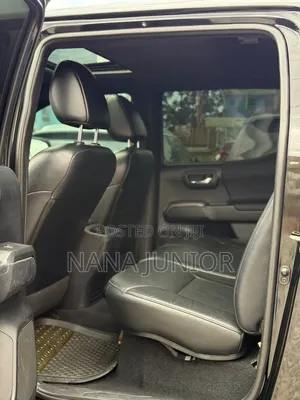 Toyota Tacoma 2020 Black