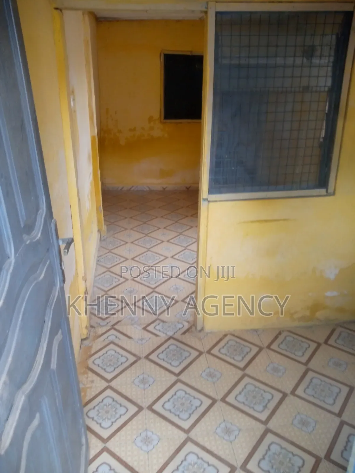 1bdrm Apartment in Kwashieman Hongkong, Prince of Peace Area for rent