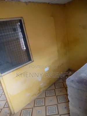 1bdrm Apartment in Kwashieman Hongkong, Prince of Peace Area for rent