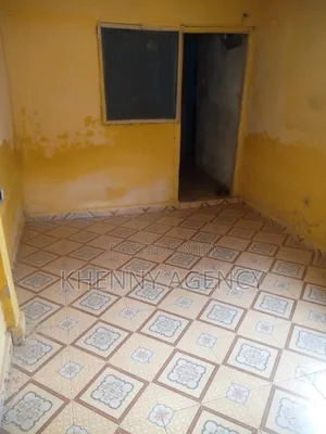 1bdrm Apartment in Kwashieman Hongkong, Prince of Peace Area for rent