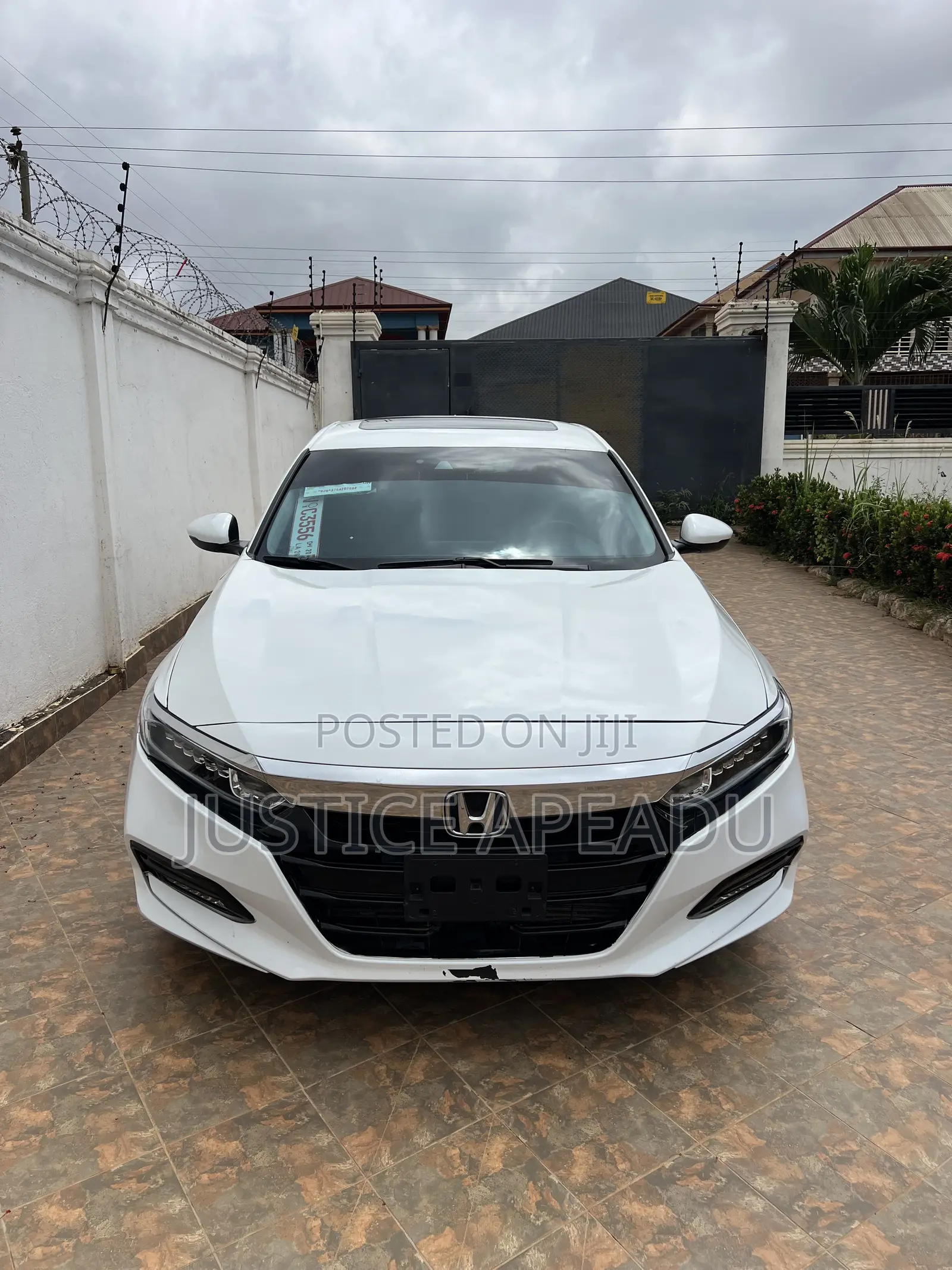 Honda Accord EX-L (1.5L 4cyl Turbo CVT) 2019 White