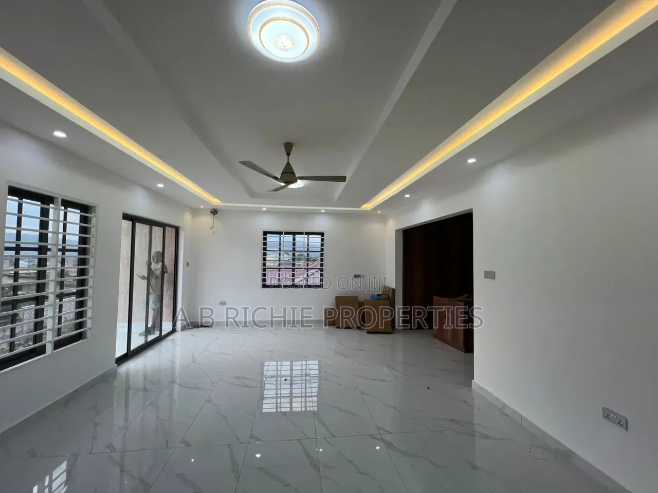 3bdrm House in Ab Richie Properties, Amasaman for sale