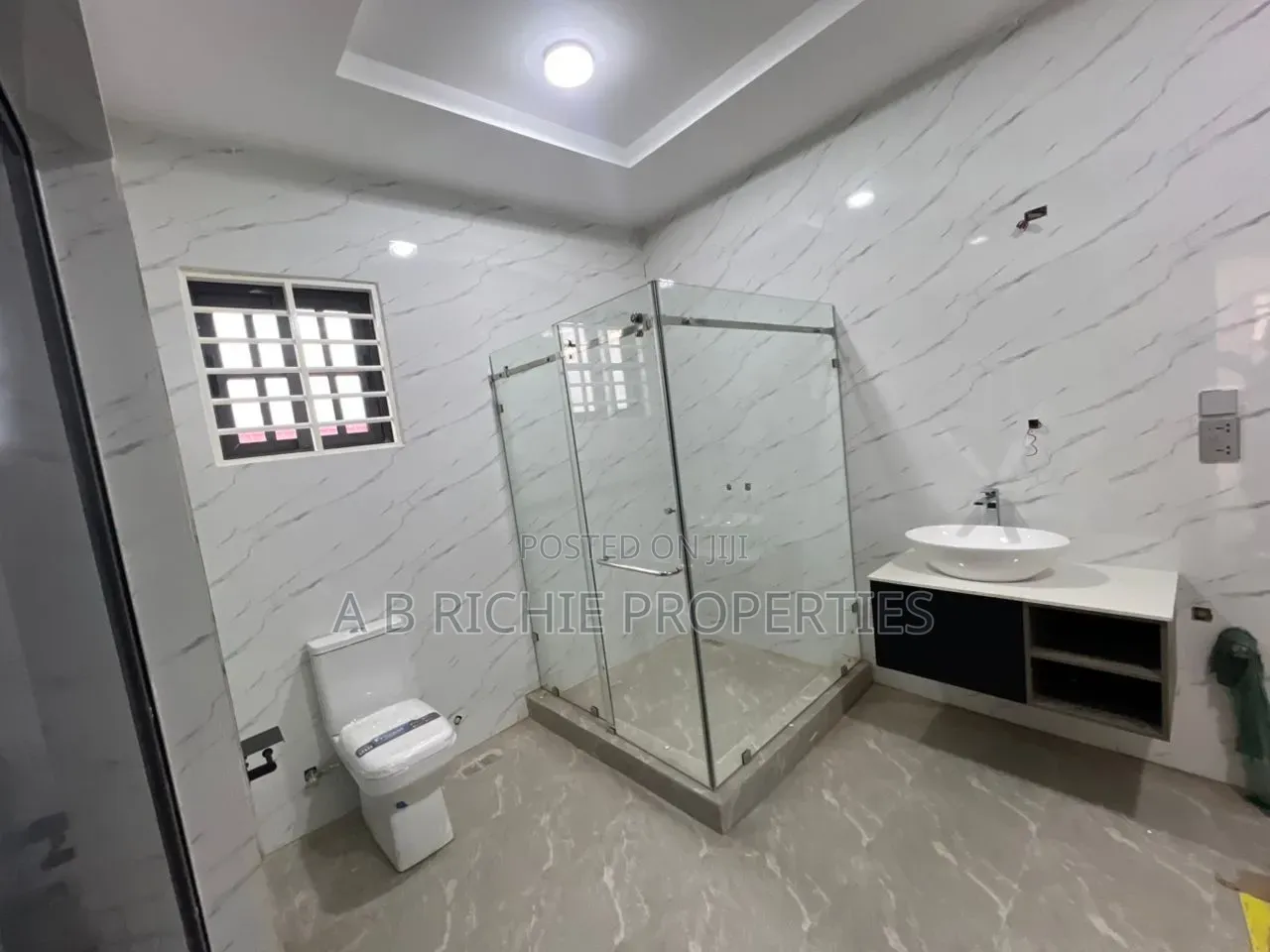 3bdrm House in Ab Richie Properties, Amasaman for sale