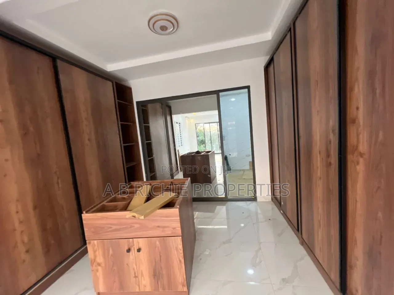 3bdrm House in Ab Richie Properties, Amasaman for sale