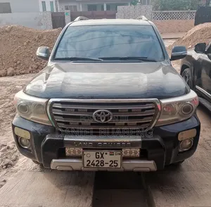 Toyota Land Cruiser 4.6 V8 VX-R 2014 Black