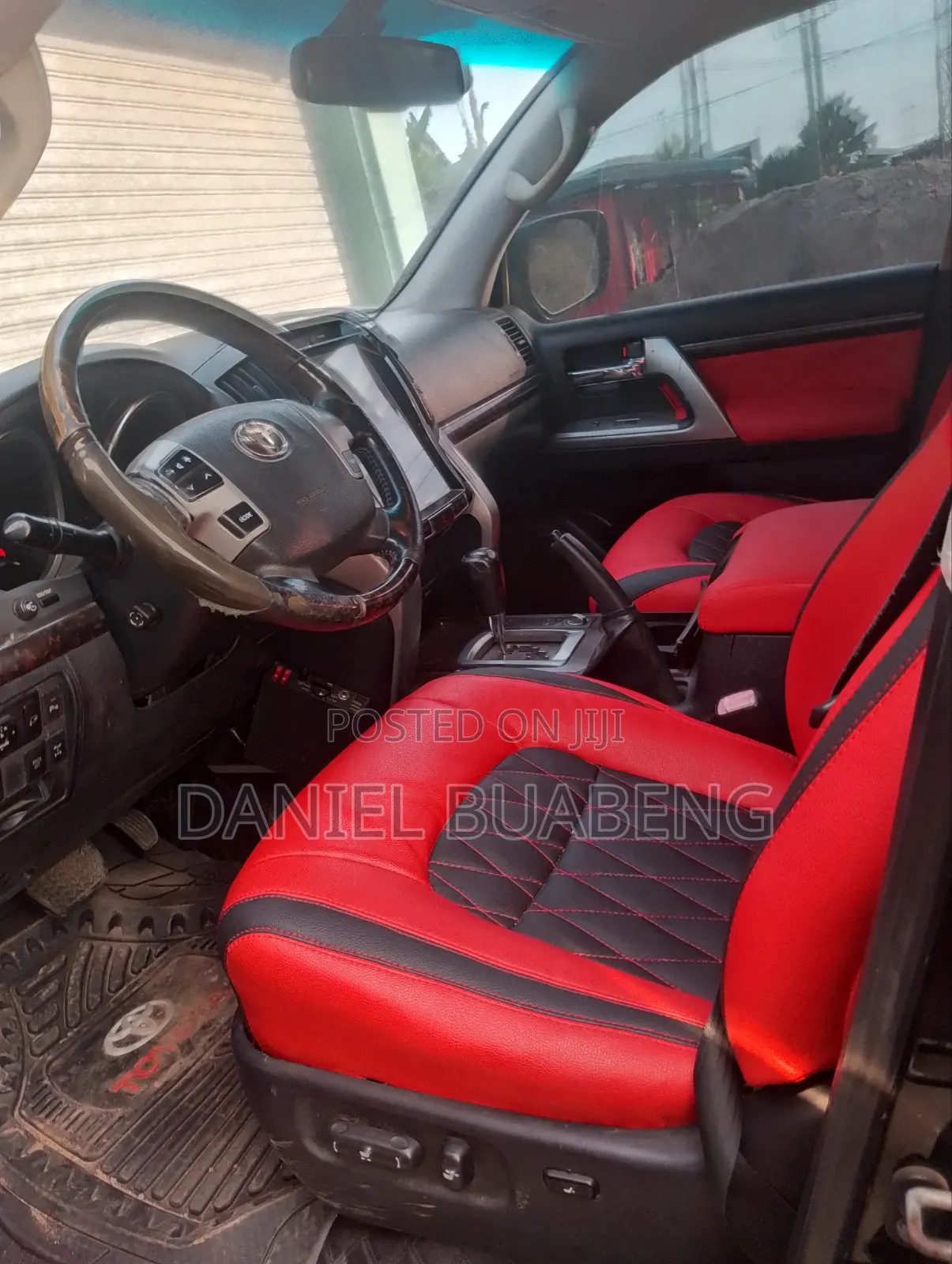 Toyota Land Cruiser 4.6 V8 VX-R 2014 Black