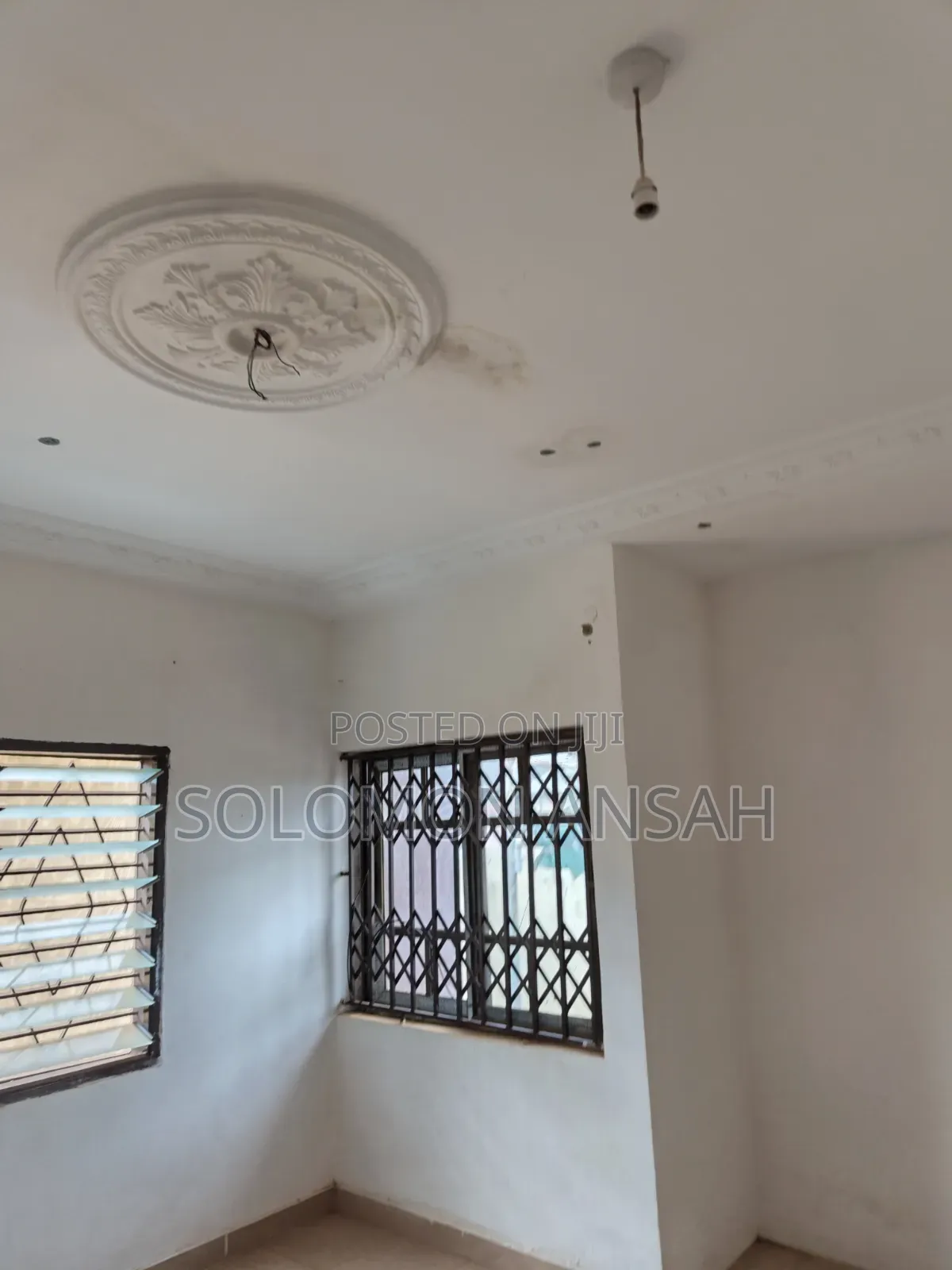 6bdrm House in Free Will Agency, Kumasi Metropolitan for sale