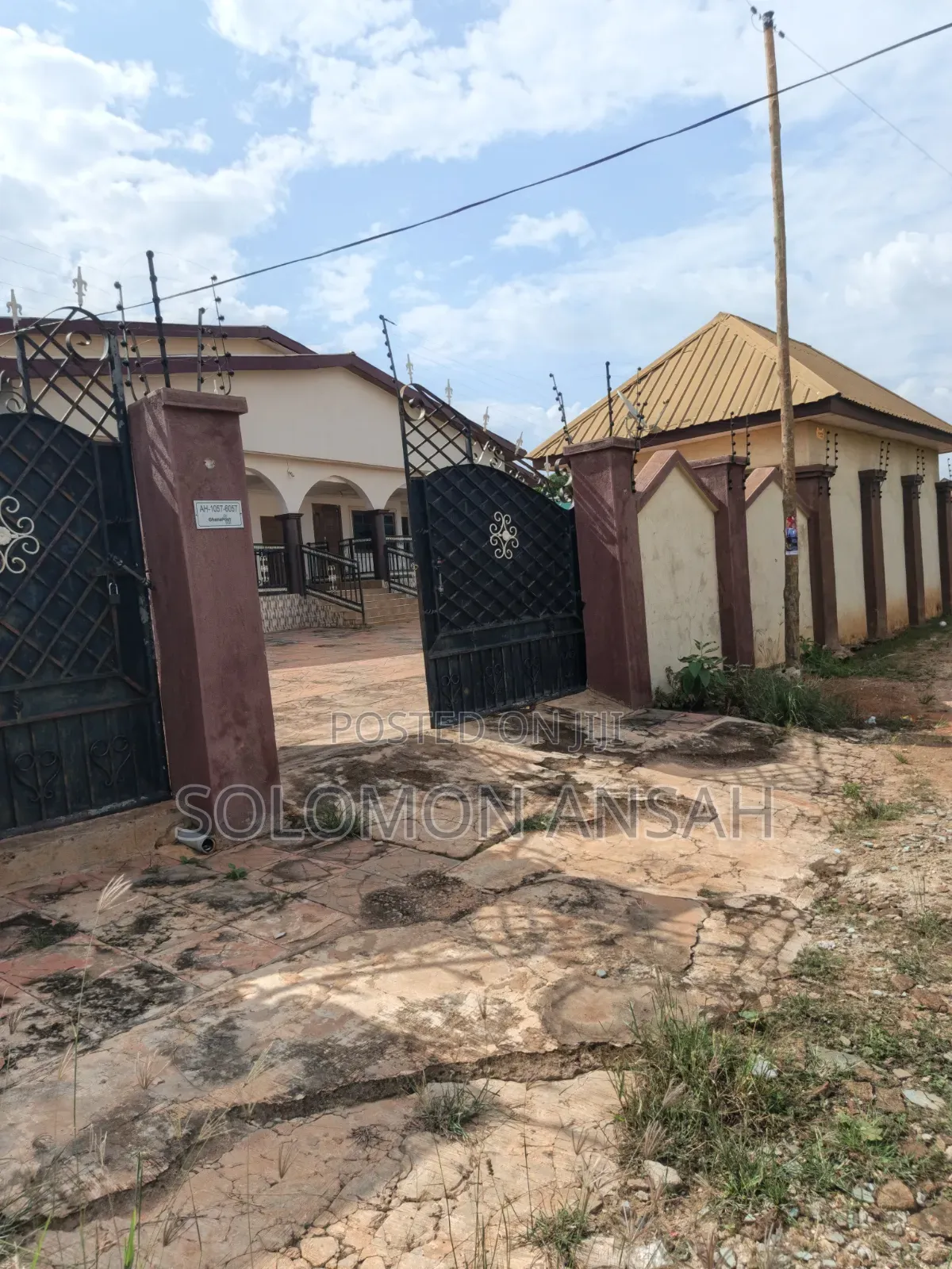 6bdrm House in Free Will Agency, Kumasi Metropolitan for sale