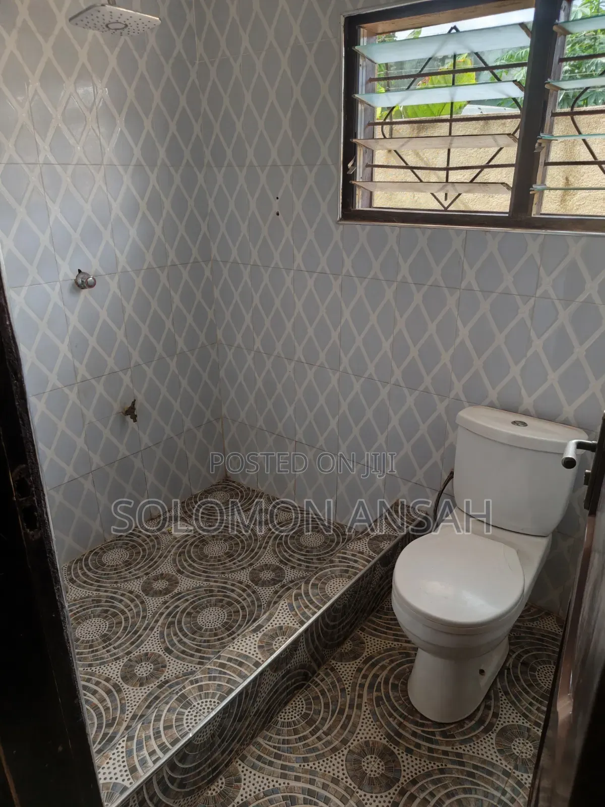 6bdrm House in Free Will Agency, Kumasi Metropolitan for sale