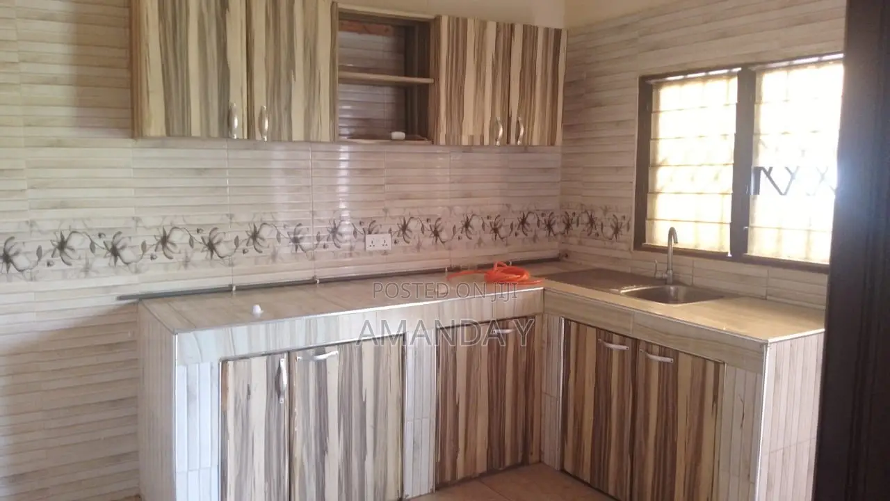 2bdrm Apartment in Galilea for rent
