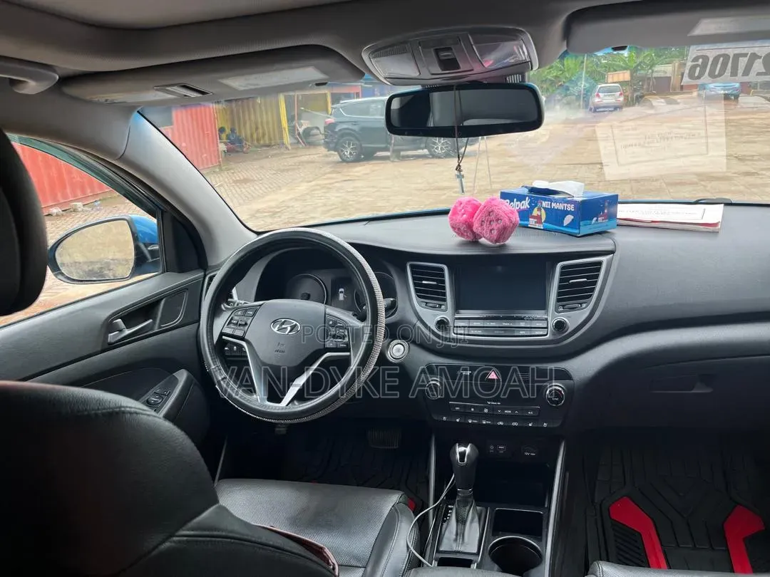 Hyundai Tucson 2016 Blue