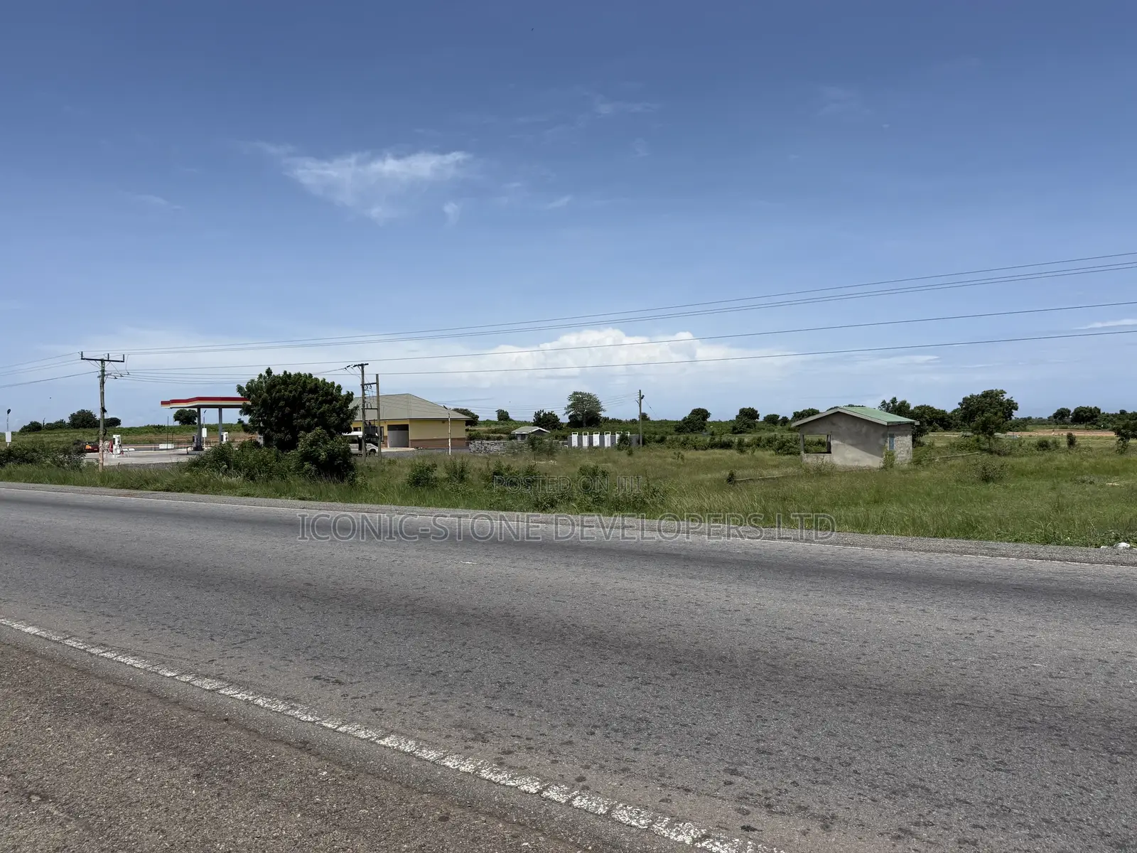 Acres of Roadside Land at Ada - Sege