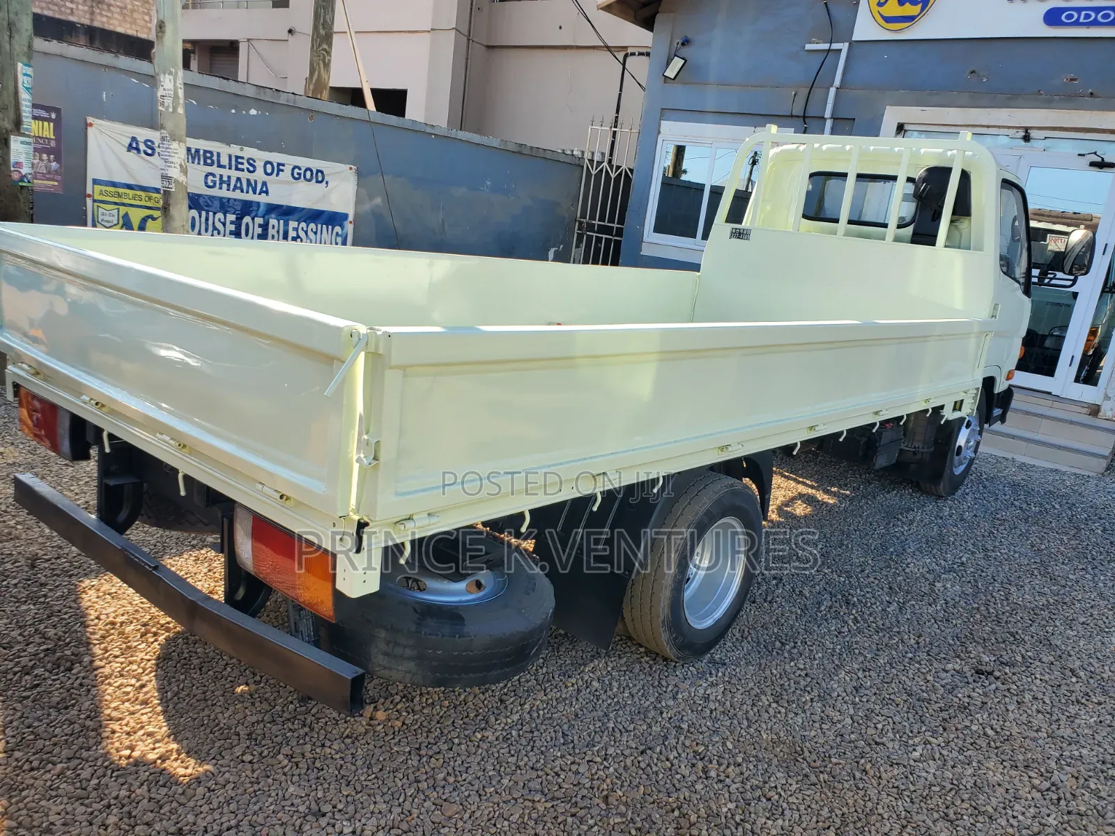 Hyundai Mighty 2