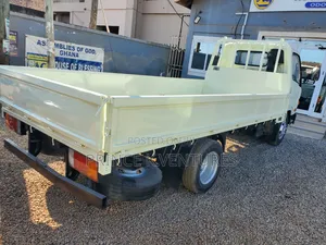 Hyundai Mighty 2