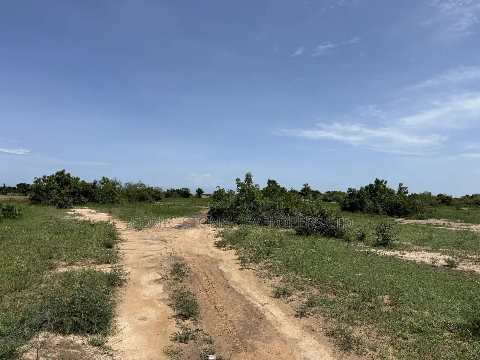 Acres of Roadside Land at Ada - Sege