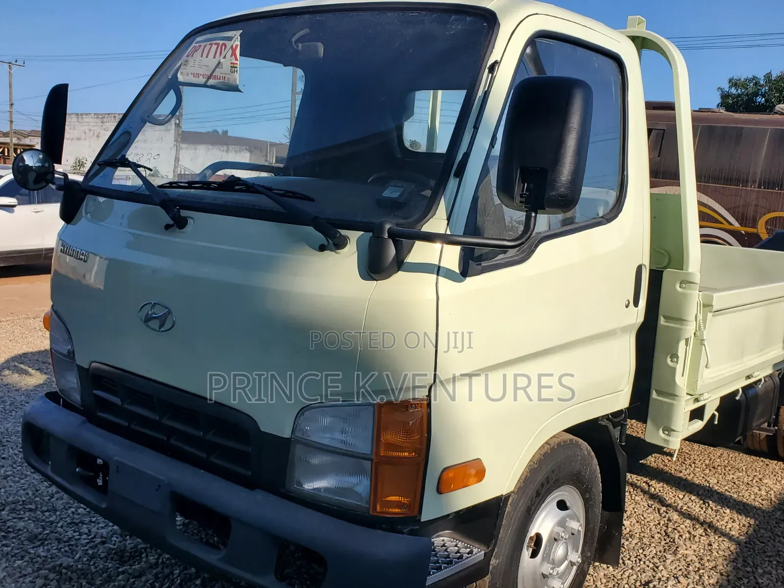 Hyundai Mighty 2