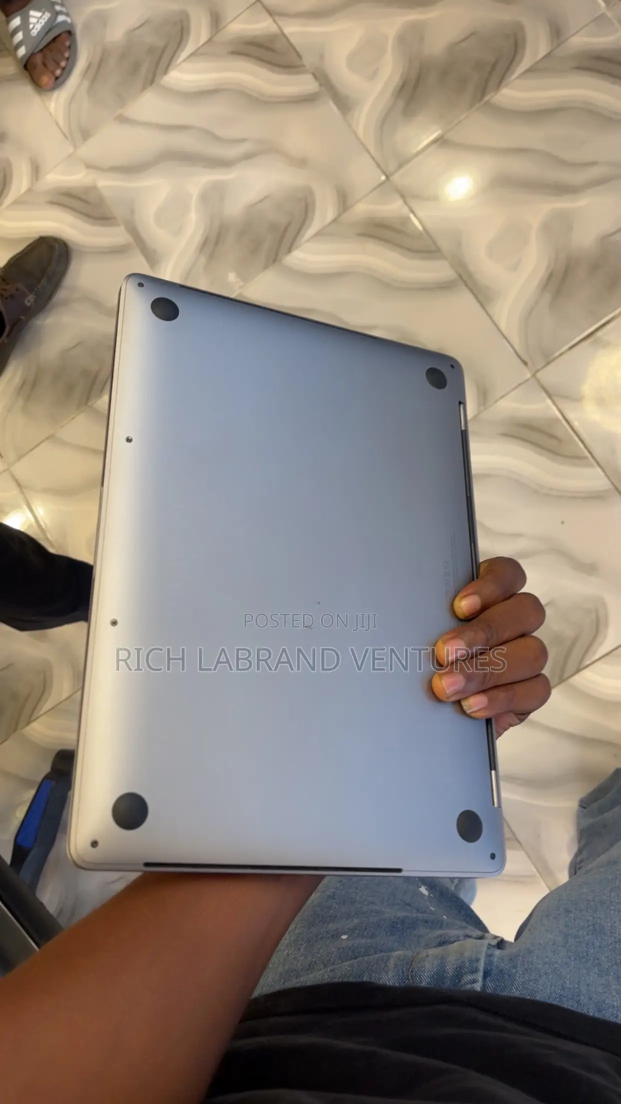 Laptop Apple MacBook Pro 2019 8GB Intel Core i5 SSD 256GB