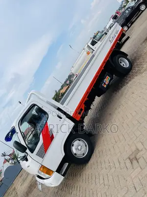 Hyundai Might 2 Registered