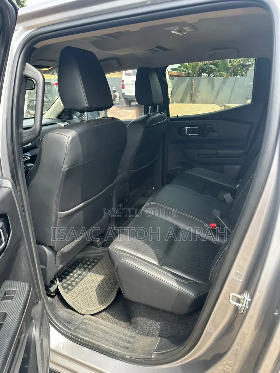 Mitsubishi L200 2024 Gray