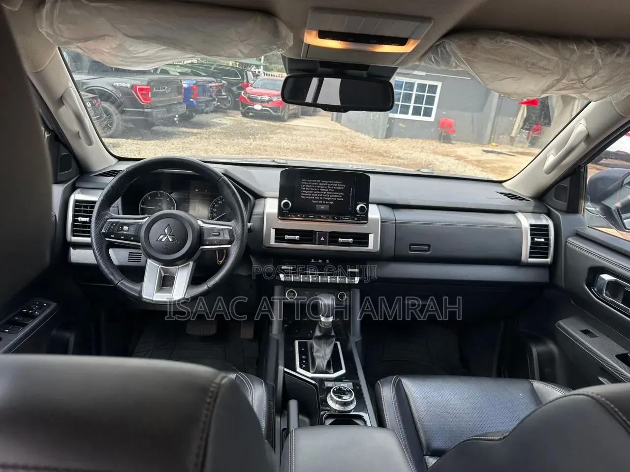 Mitsubishi L200 2024 Gray
