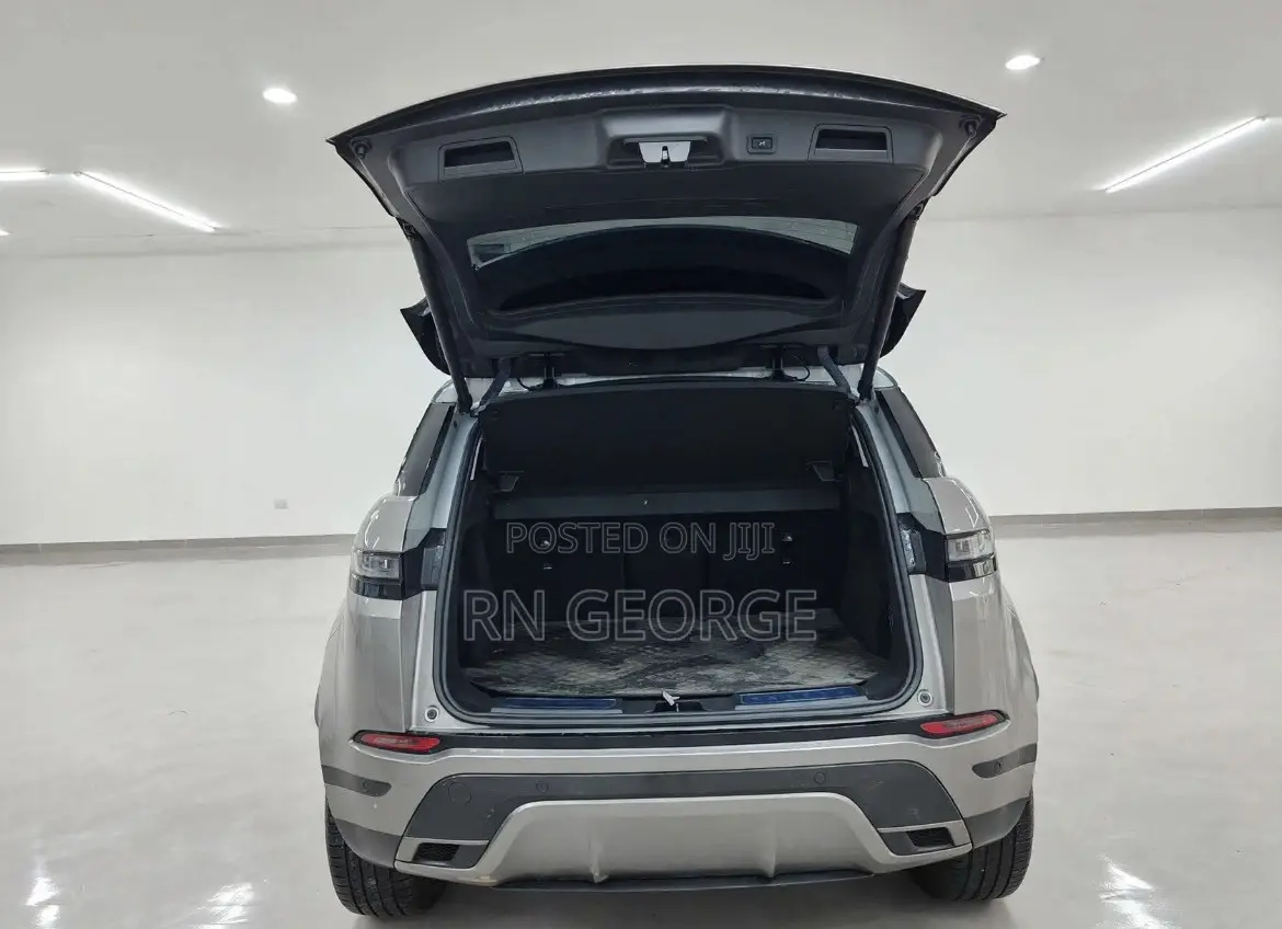 New Land Rover Range Rover Evoque SE 2023 Gray