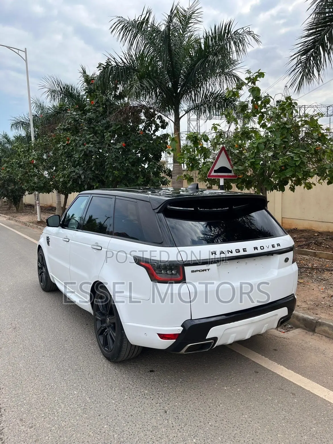 Land Rover Range Rover Sport HST MHEV 2019 White