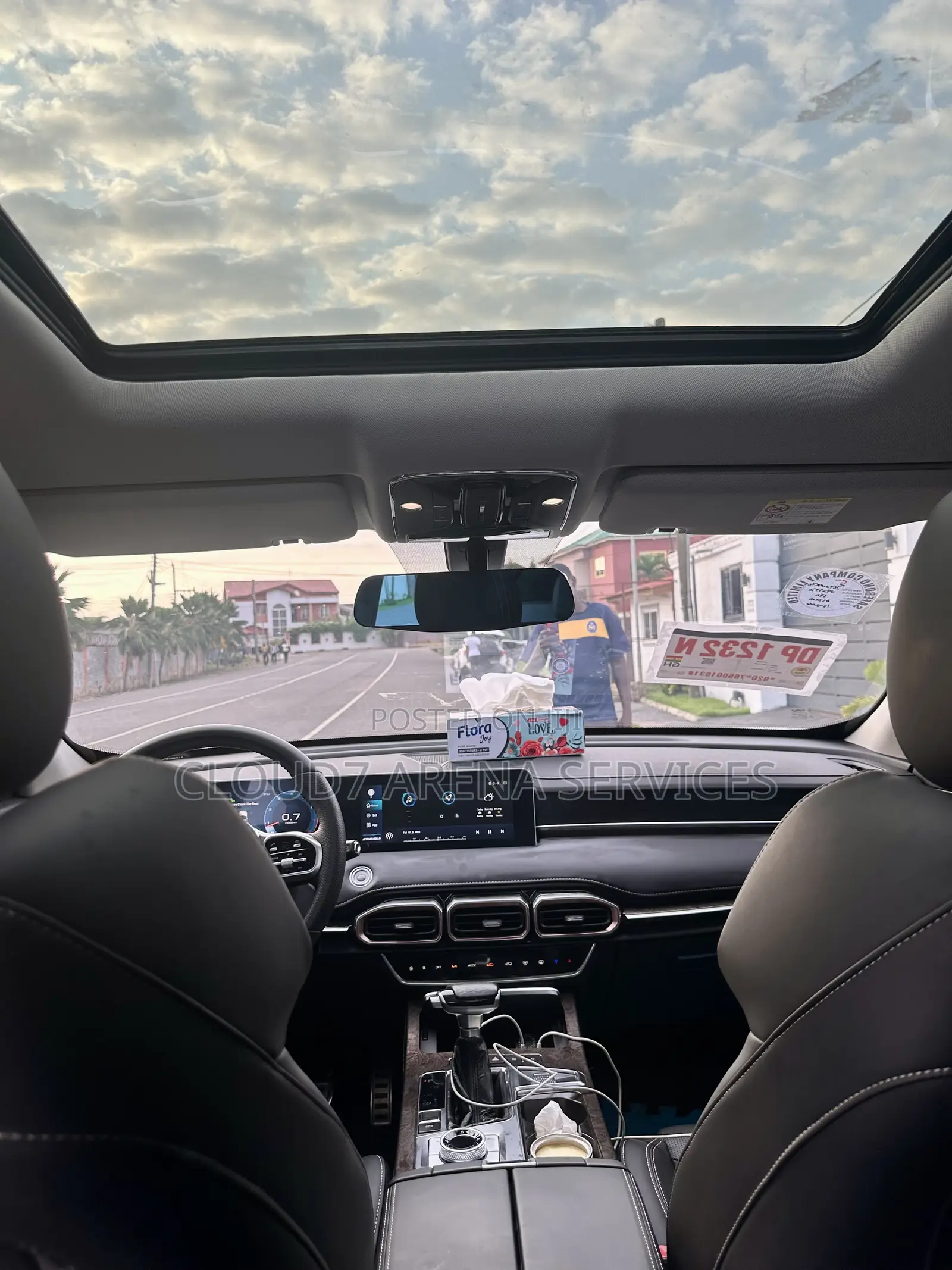 Jetour X70 Plus 2021 White
