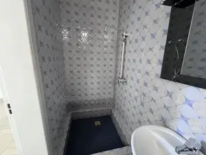 2bdrm Apartment in Adenta Ashiyie, Frafraha for rent
