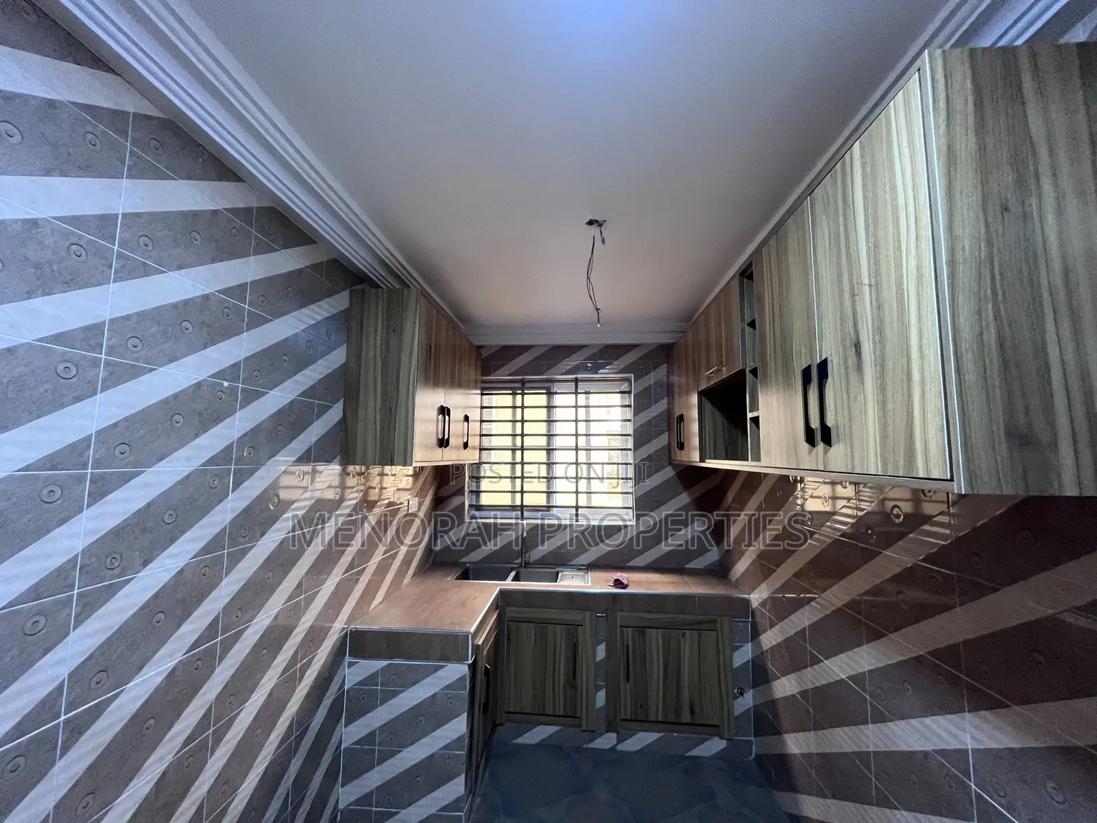 1bdrm Apartment in Adenta Amrahia for rent