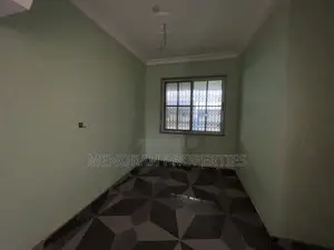 2bdrm Apartment in Adenta Amrahia for rent