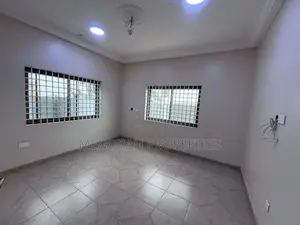 2bdrm Apartment in Adenta Ashiyie, Frafraha for rent