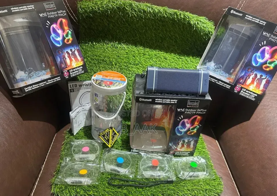 Hercules WAE Outdoor 04Plus Party Pack Rechargeable Bluetooth Speaker