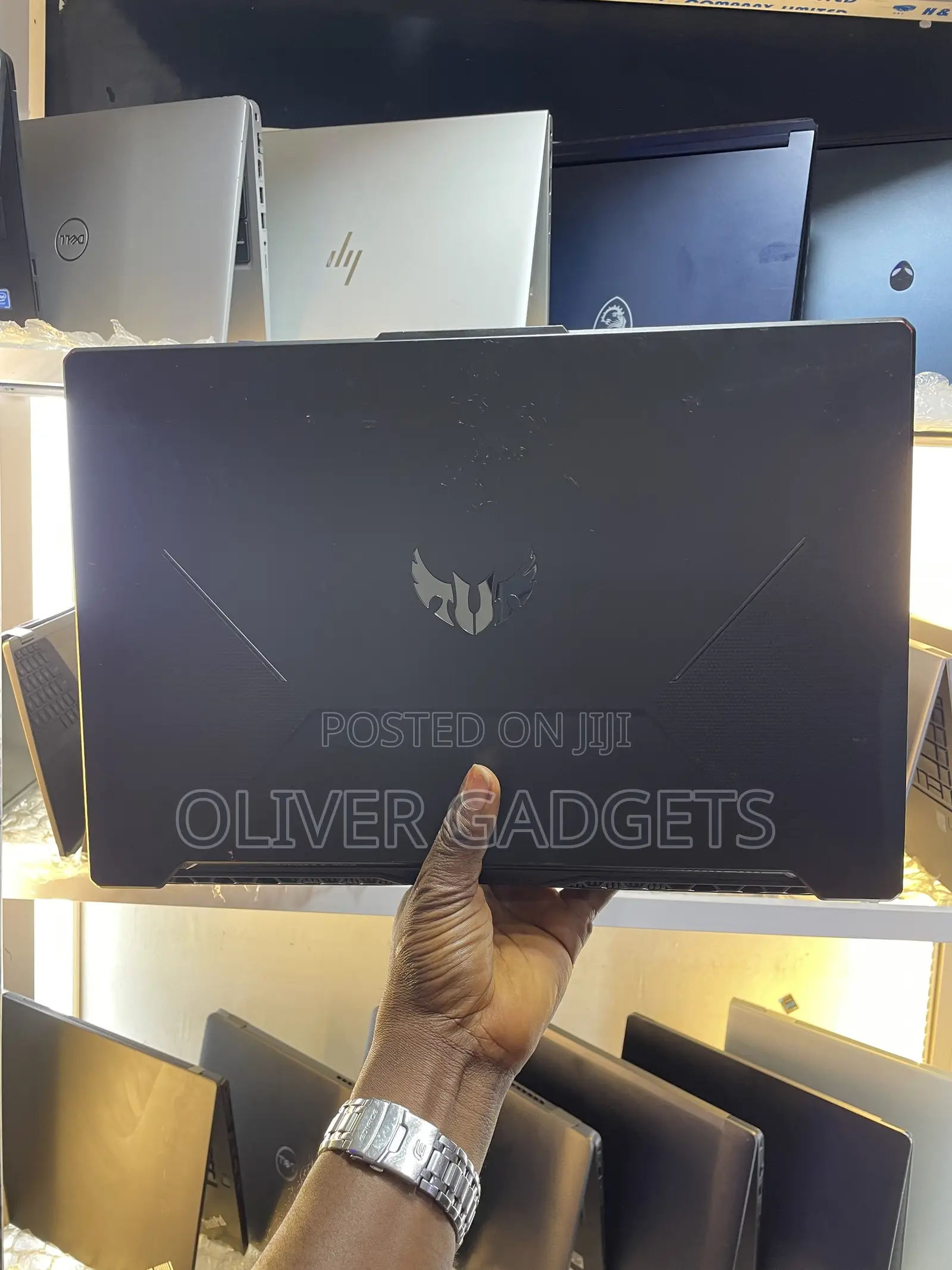 Laptop Asus TUF Gaming A17 16GB AMD Ryzen 5 SSD 512GB