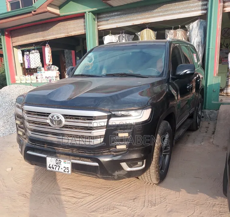 Toyota Land Cruiser 4.0 V6 GX 2015 Black