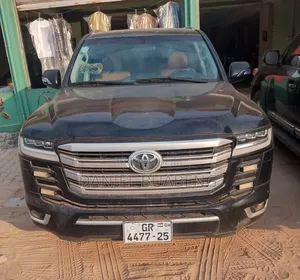 Toyota Land Cruiser 4.0 V6 GX 2015 Black