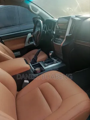 Toyota Land Cruiser 4.0 V6 GX 2015 Black