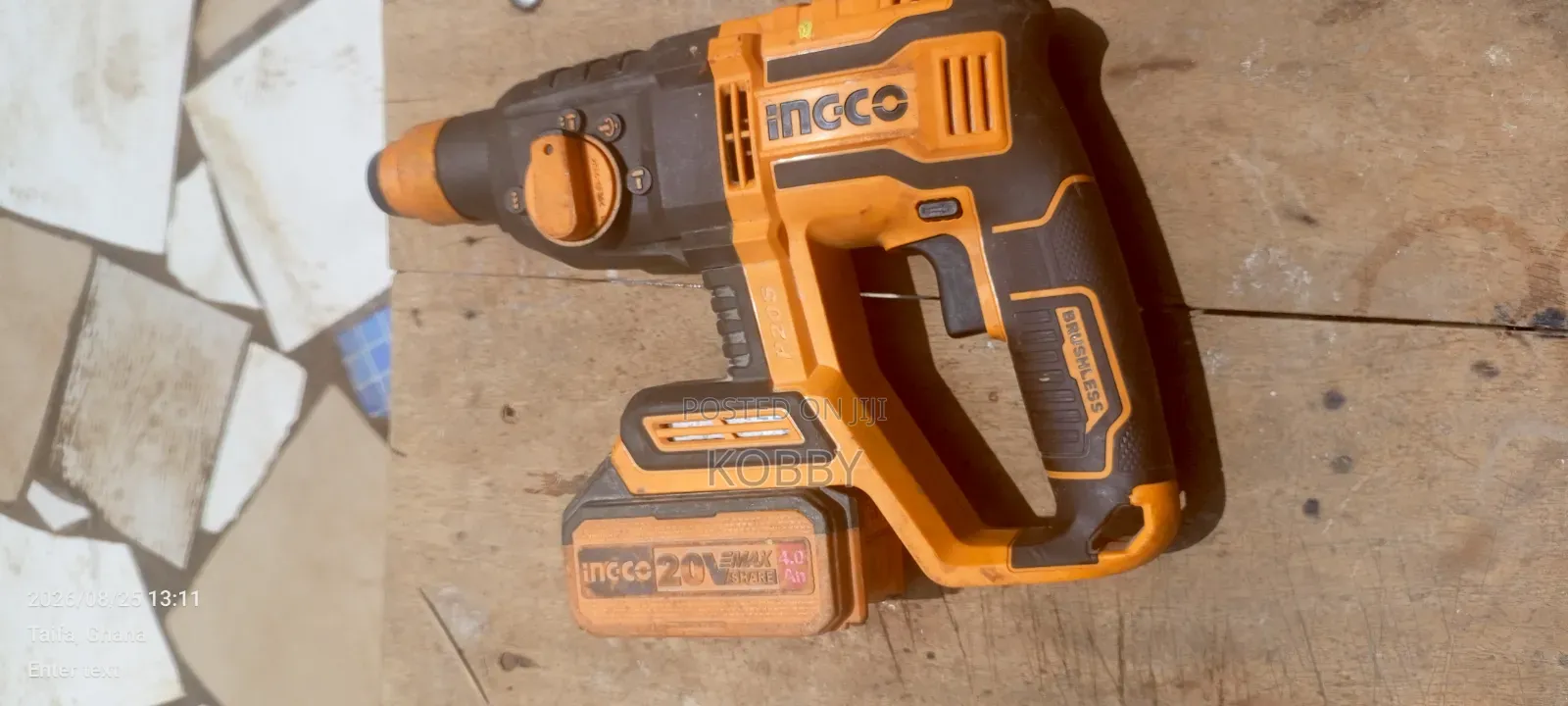 Cutting Machine and Drilling With Batteries and Charger