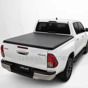 Premium Leather Pickup Truck Bucket Cover for Toyota Hilux / Tacoma