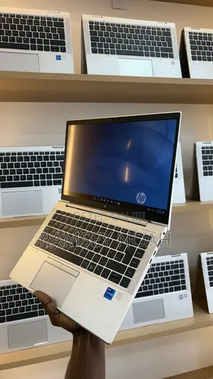 Laptop HP EliteBook 840 G8 8GB Intel Core i7 SSD 256GB