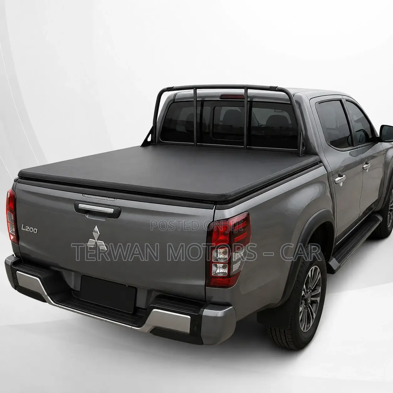 Premium Leather Pickup Truck Bed Cover for Mitsubishi L200 / Ridgeline