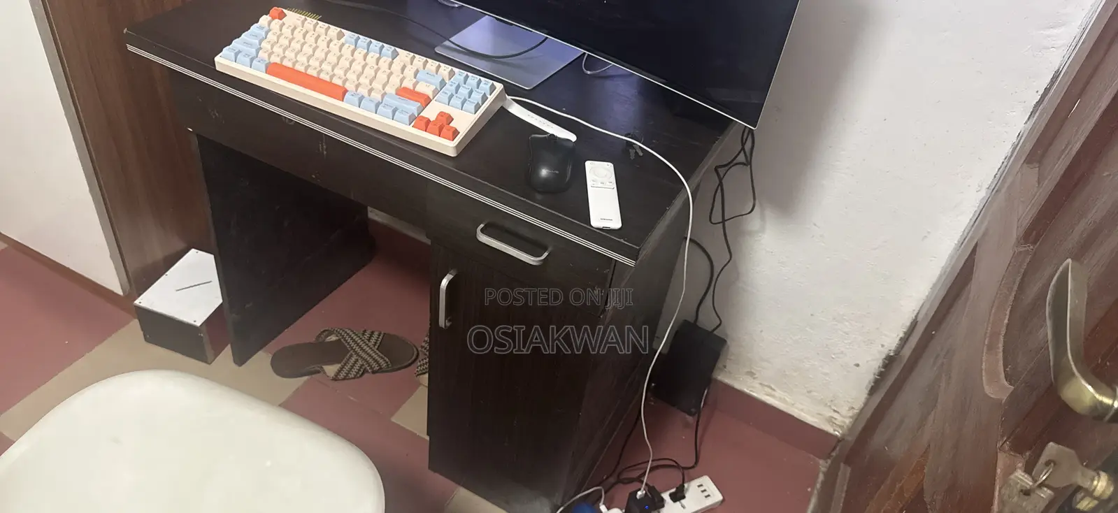 Office Desk