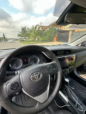 Toyota Corolla 2017 Gray