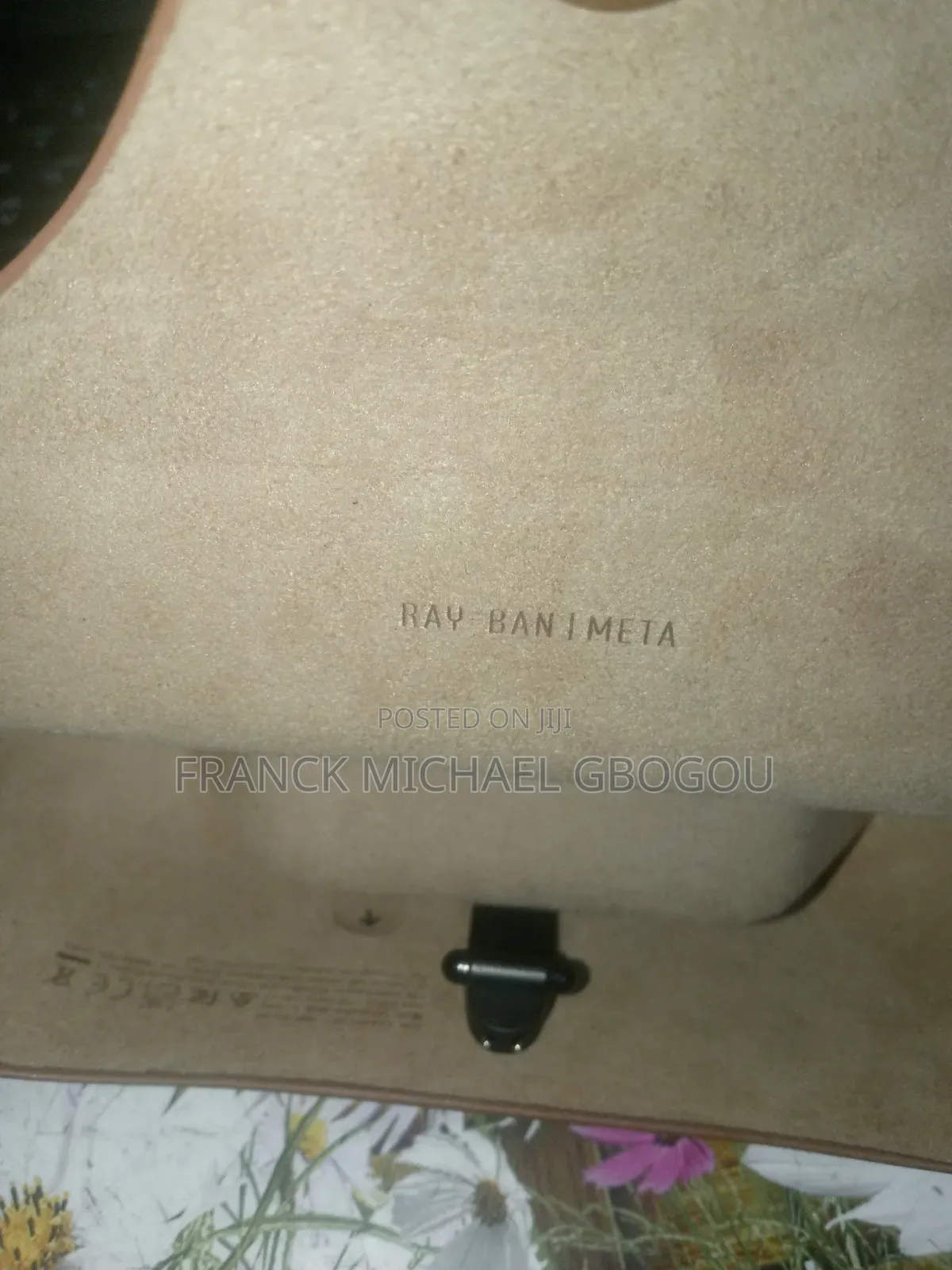 Original Ray-Ban Meta Charging Case + Pouch