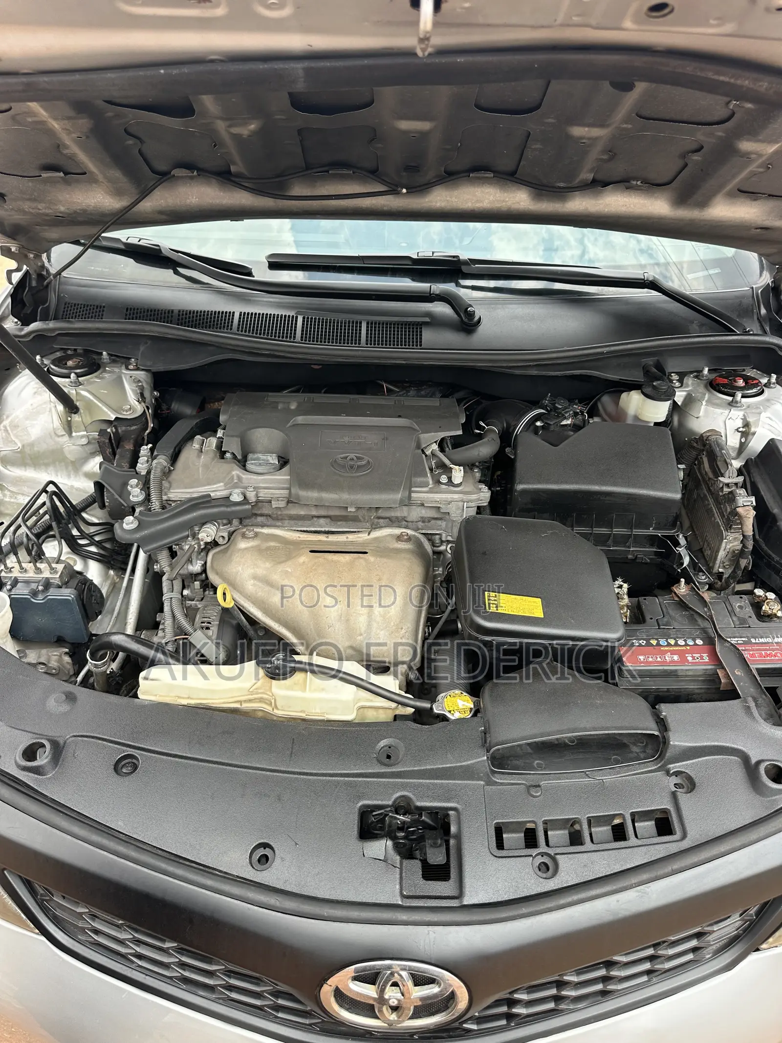 Toyota Camry SE Sport 4dr Sedan (2.5L 4cyl 6A) 2014 Silver