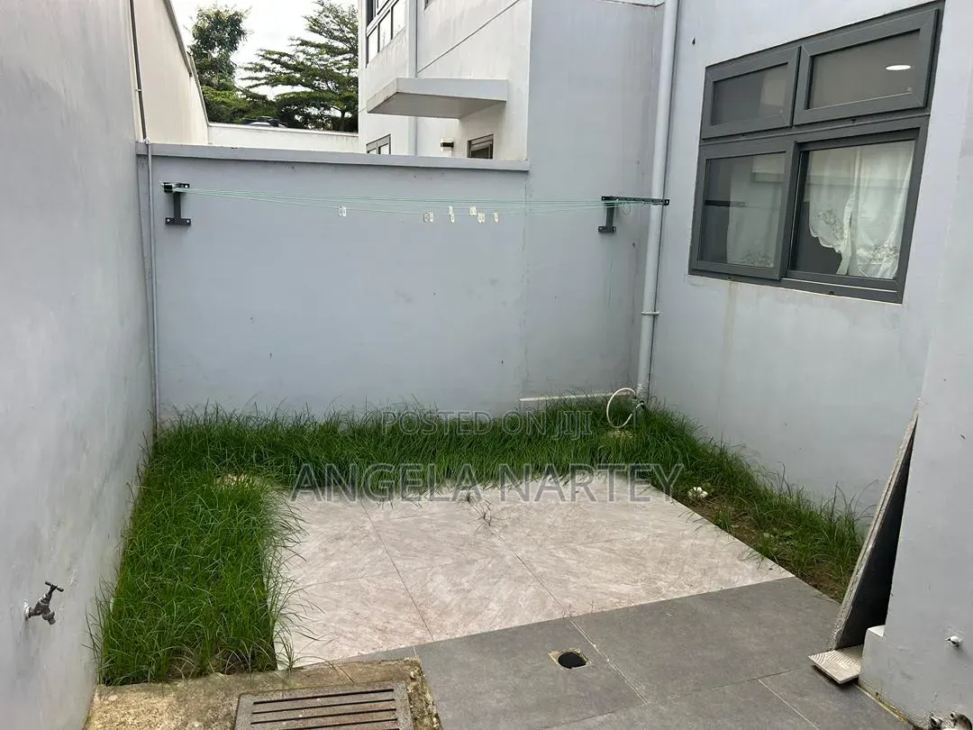 Furnished 2bdrm House in Ayi Mensah, Accra Metropolitan for sale