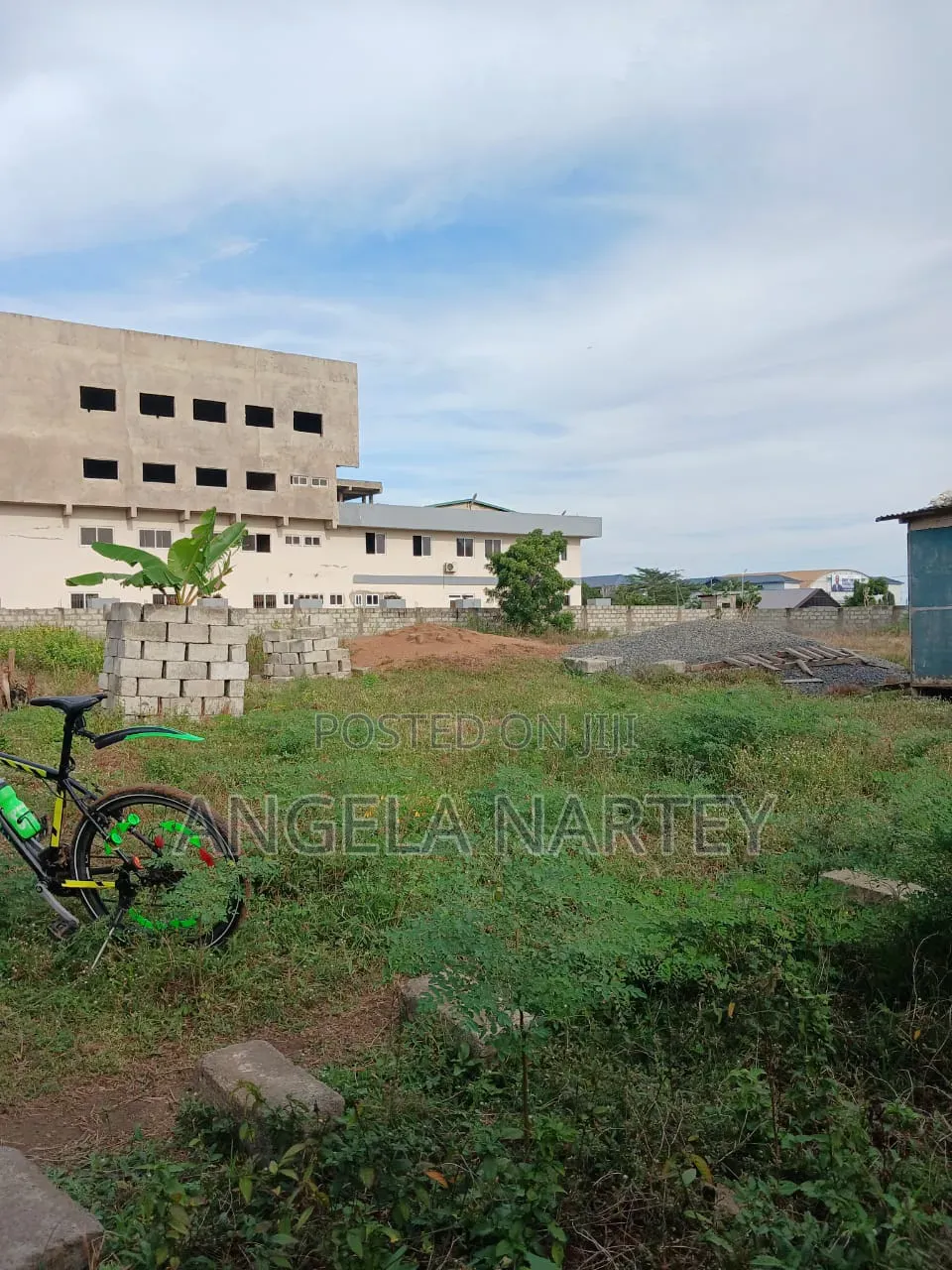 3 and Half Plot at Sakumono, Close to Maritime University